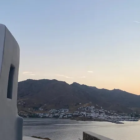 Astra Serifos Apartament