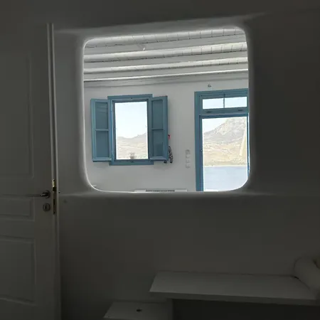 Astra Serifos Apartamento