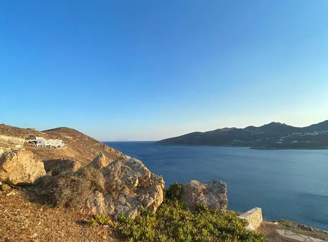 Astra Serifos Lägenhet