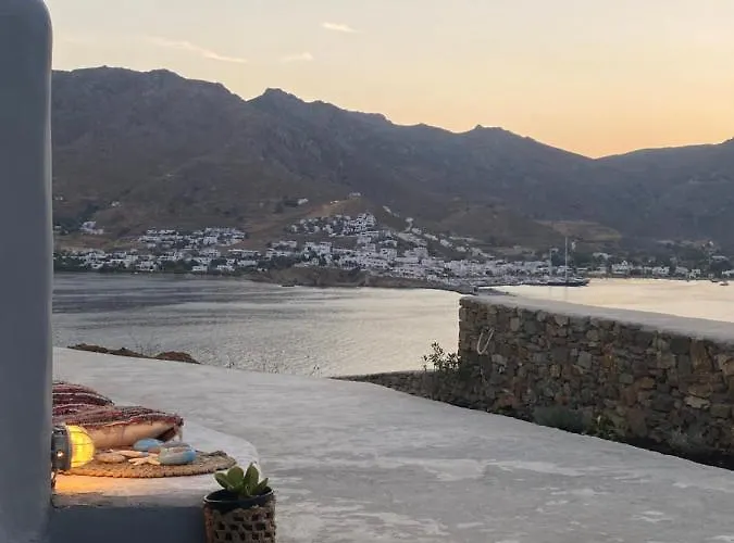 Astra Serifos Λιβάδι