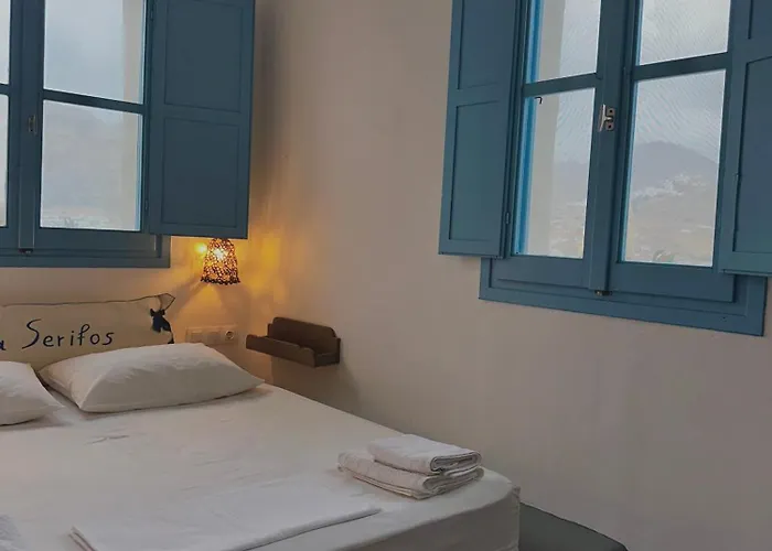Astra Serifos Lägenhet *