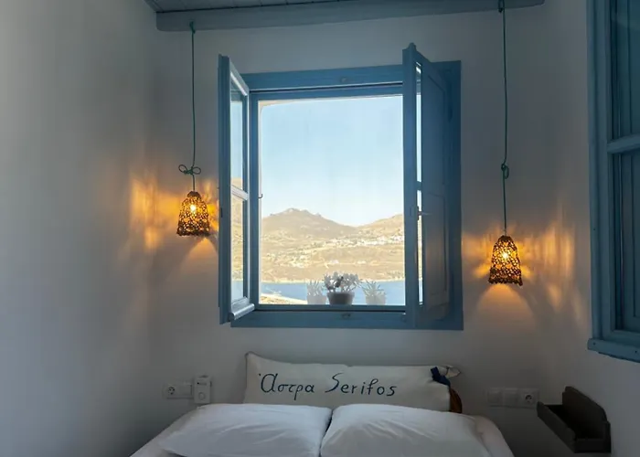 Astra Serifos Lägenhet *